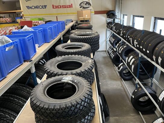 Blandet dæk og resevedele 