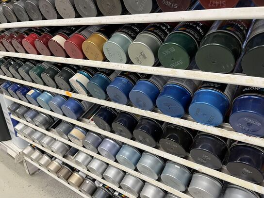 Div. Auto Lak i mange farver