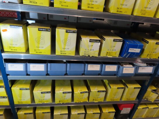 4 fag med trailer reservedele