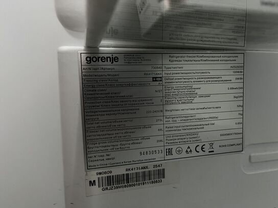 Tøm baglokal. Bla. Køleskab, microovn, toner med mere