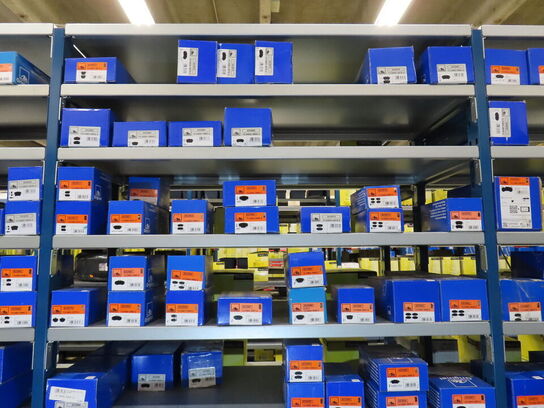 12 fag med bremsedele