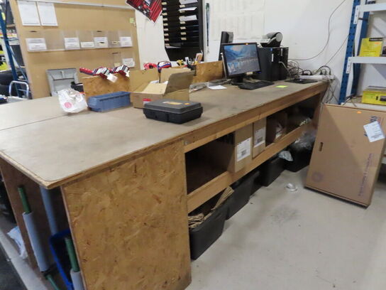 Pakkerum med indhold