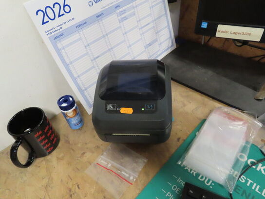 Pakkerum med indhold