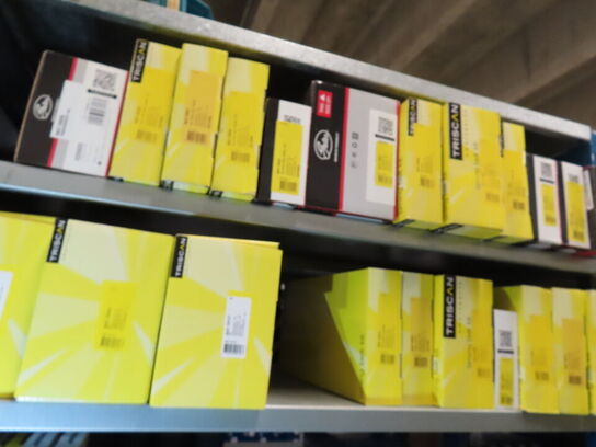 12 fag med vandpumper og kit