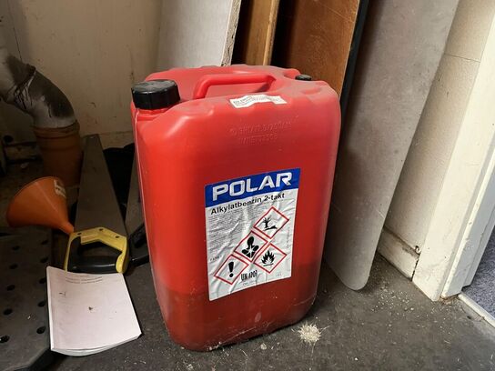 Tøm rummet, bla. Klapborde,m. mere