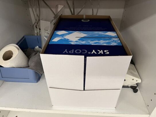 Pakke bord og rullebord m. indhold