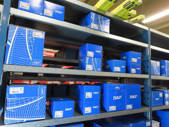 8 fag med lejer, SKF