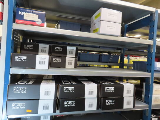 4 fag med trailer reservedele