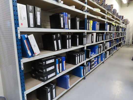 16 fag med bremsedele