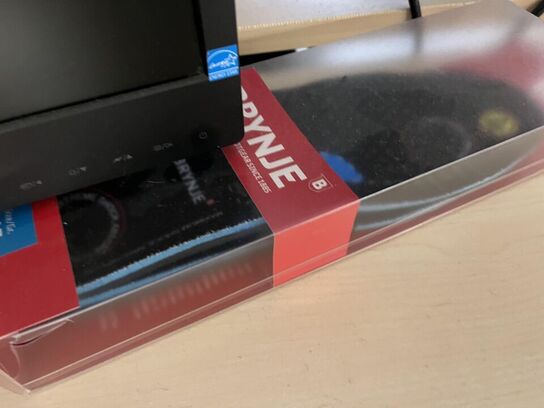 Komplet arbejdes station m. hæve/sænke bord og stol