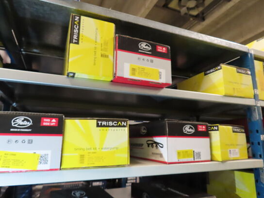 12 fag med vandpumper og kit