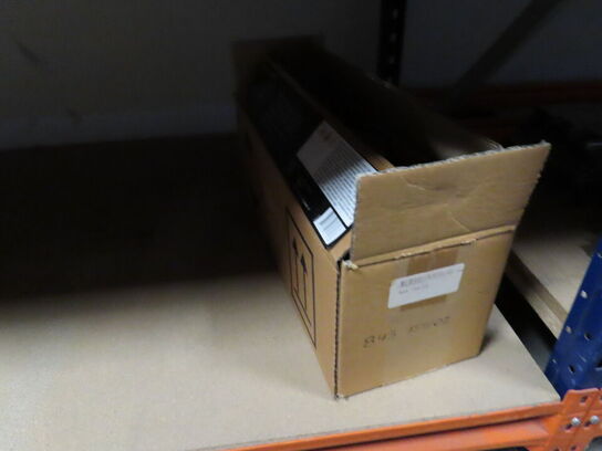 Stort parti sikaflex og tilsætningsstoffer