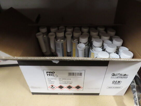 Stort parti sikaflex og tilsætningsstoffer