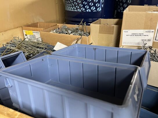 Palle ramme med lagerinventar