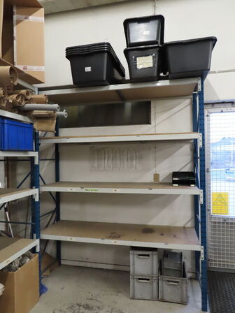 Pakkerum med indhold