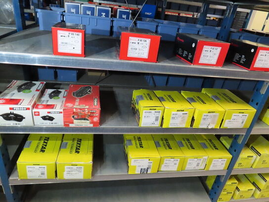 4 fag med trailer reservedele