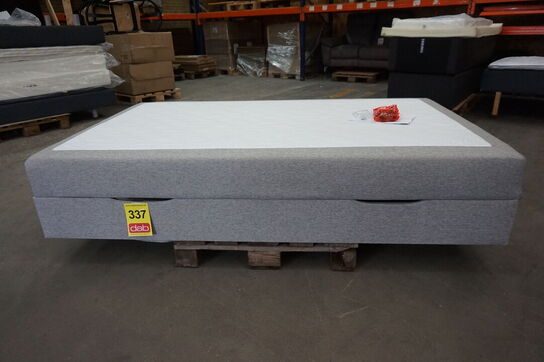 Nordisk fjer B90 seng med opbevaring 120x200 cm Lysegrå 