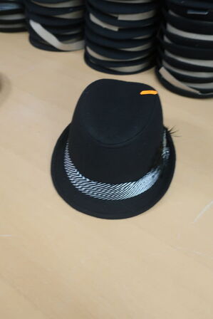 Sorte hatte WANNABES - dansk design