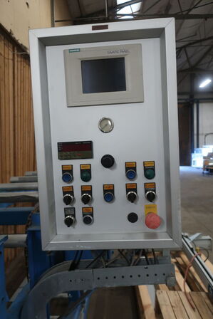 Rullebane med kædetræk, styretavle for extruderanlæg