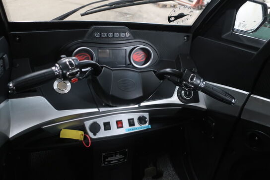 3-hjulet elknallert (lille) RUNHORSE JINMA J1 - OBS: Kun 77 km! (momsfri)