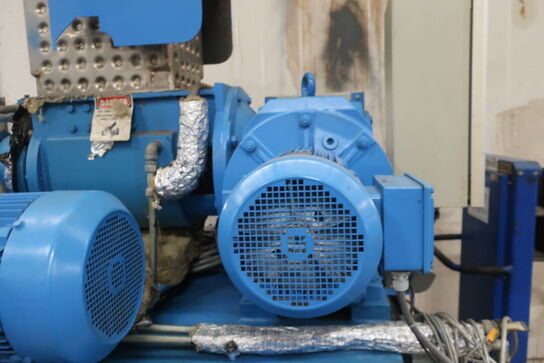 Fødesystem for extruderanlæg