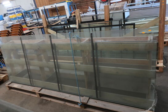 Palle med div. glasplader