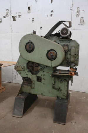 Profilstålsaks/stanser PEDDINGHAUS 210A/13