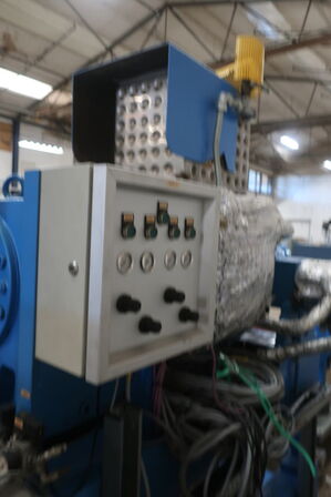 Fødesystem for extruderanlæg