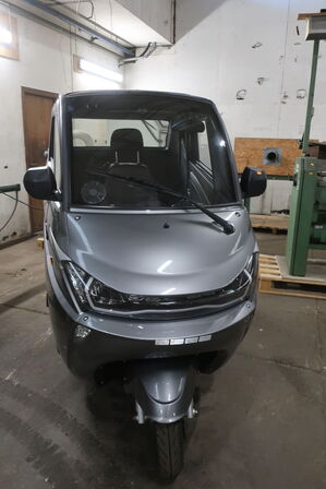 3-hjulet elknallert (lille) RUNHORSE JINMA J1 - OBS: Kun 77 km! (momsfri)