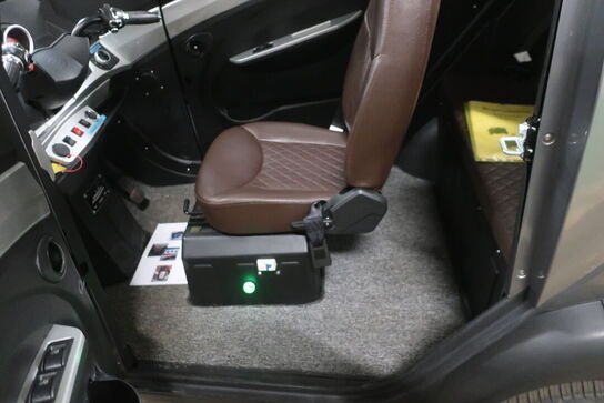 3-hjulet elknallert (lille) RUNHORSE JINMA J1 - OBS: Kun 77 km! (momsfri)