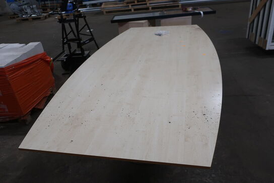 Konferencebord (se beskrivelse)