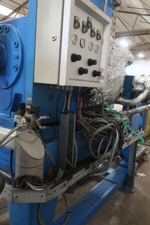 Fødesystem for extruderanlæg