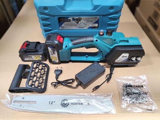 Batteri kædesav med 12" sværd.
