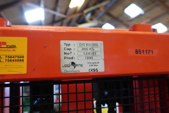 Manuelstabler med ellift NP TRUCKS EHS 800/2850