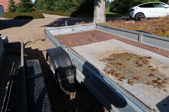 Trailer NEPTUN N15-380 M18 P15