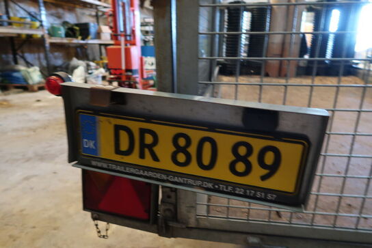 Trailer NEPTUN Multi Remorque 3p13305pn
