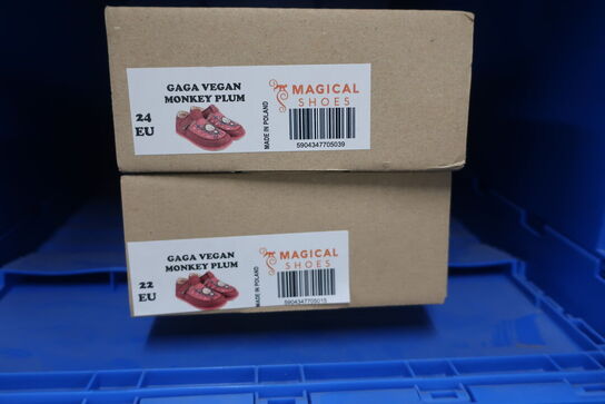 2 par sandaler MAGICAL SHOES Gaga Vegan Monkey Plum Str: 22, 24