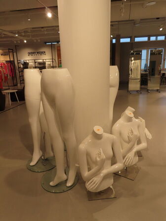 7 stk. mannequiner