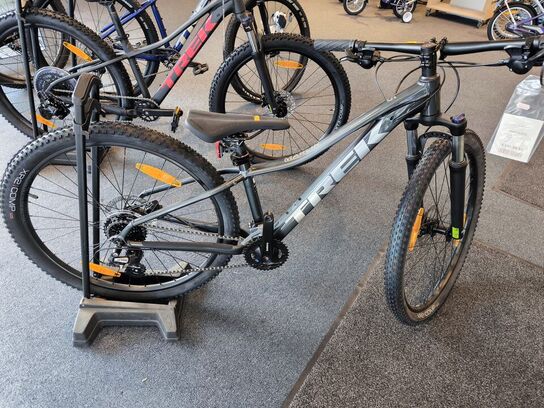 Mountainbike TREK Marlin 5 27,5
