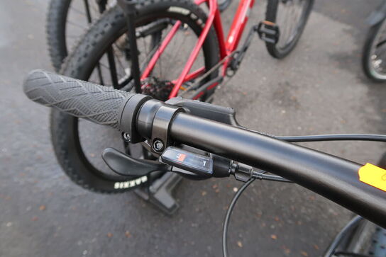 Mountainbike TREK Marlin 5 27,5