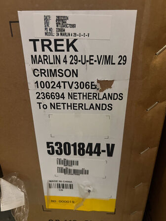 Mountainbike TREK Marlin 4 Rød/Crimson ML/29"