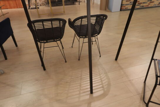 Tøjtstativ med bøjler