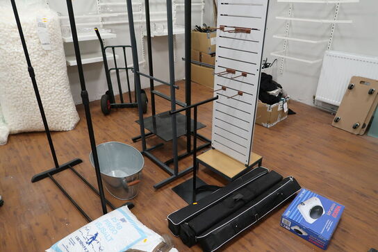 Div. Tøjstativer m.m.