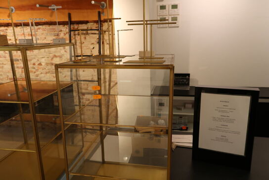 Udstillingskasse HOUSE DOCTOR