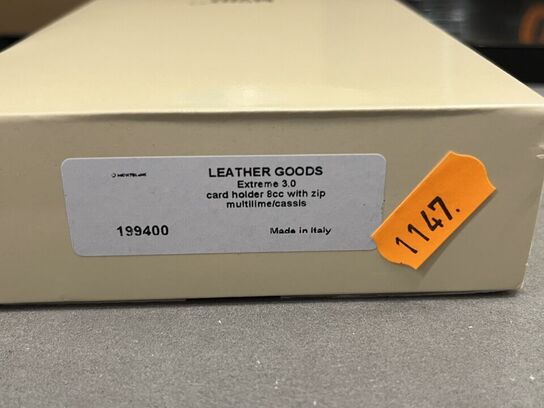 Kortholder MONTBLANC 8cc Multilime/cassis MB199400