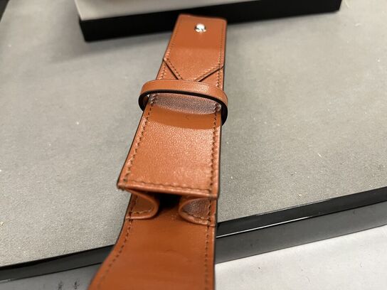 Pentaske MONTBLANC 1-pen Pouch Rust MB198814