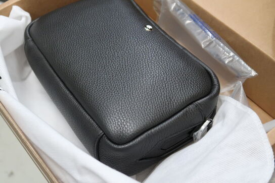 Taske MONTBLANC Grain Crossbody Black MB220208