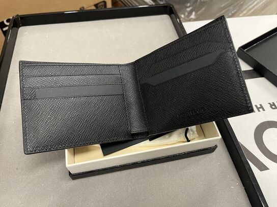 Pung MONTBLANC Sartorial Wallet 6cc black MB130315