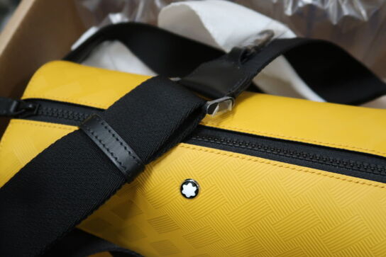 Taske MONTBLANC Extreme 3.0 142 Warm Yellow MB198057
