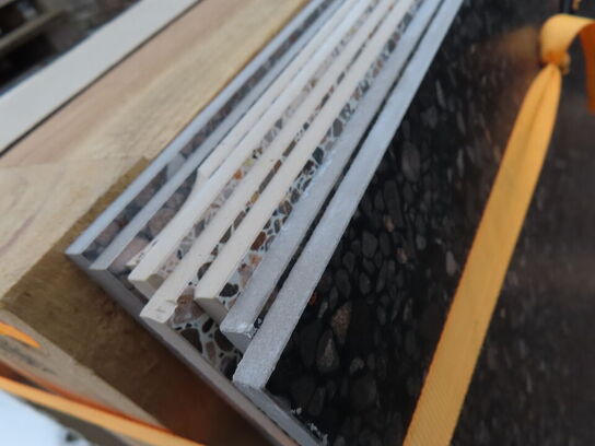 Palle med store fliser 120x120 cm